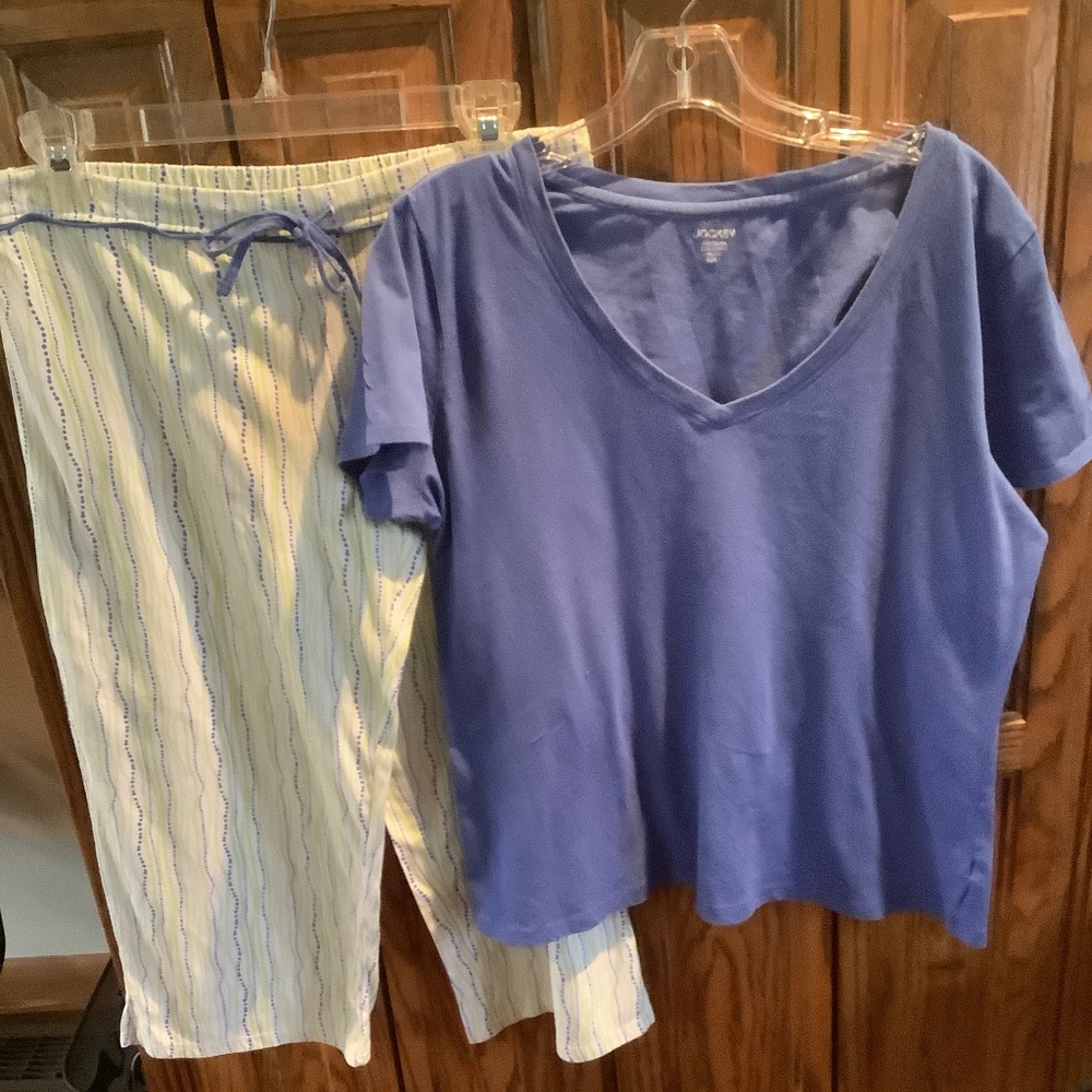 Ladies jockey mixed size pajams